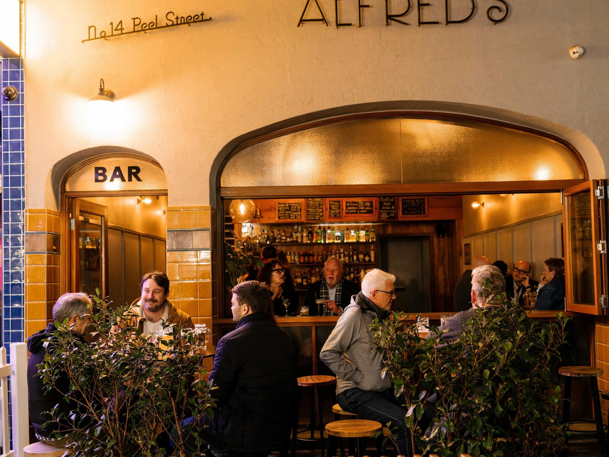 Alfreds Bar