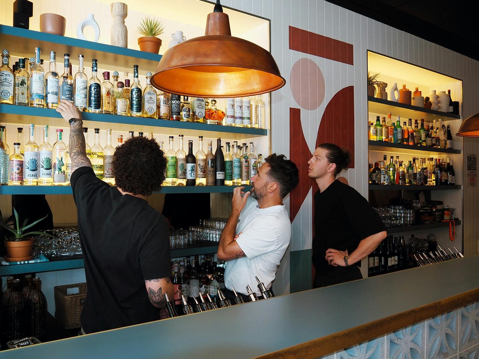 Bar Bar