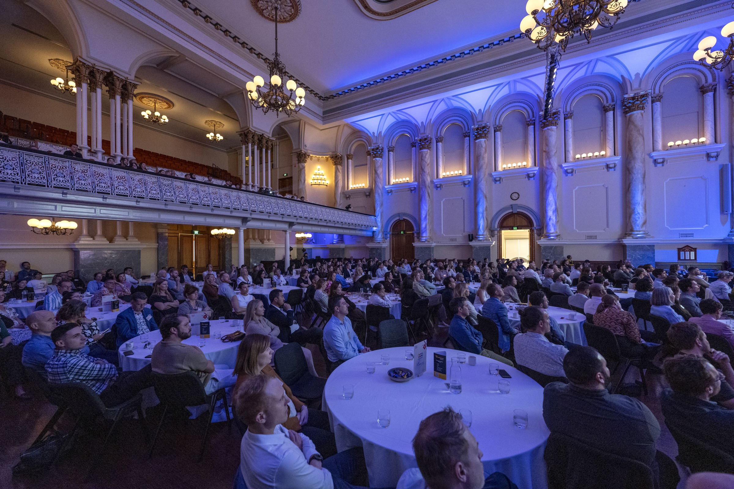 2 To replace Auditorium image please