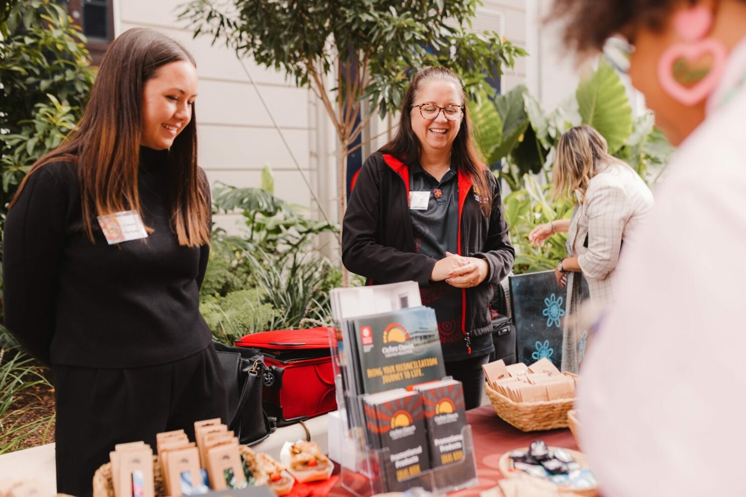 The circle First Nations Mini Makers Market