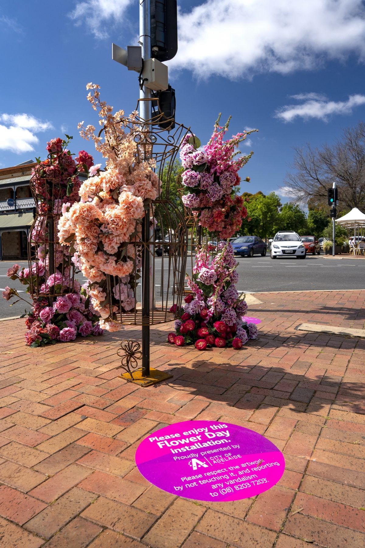 Flower Day mannequins on Melbourne Street