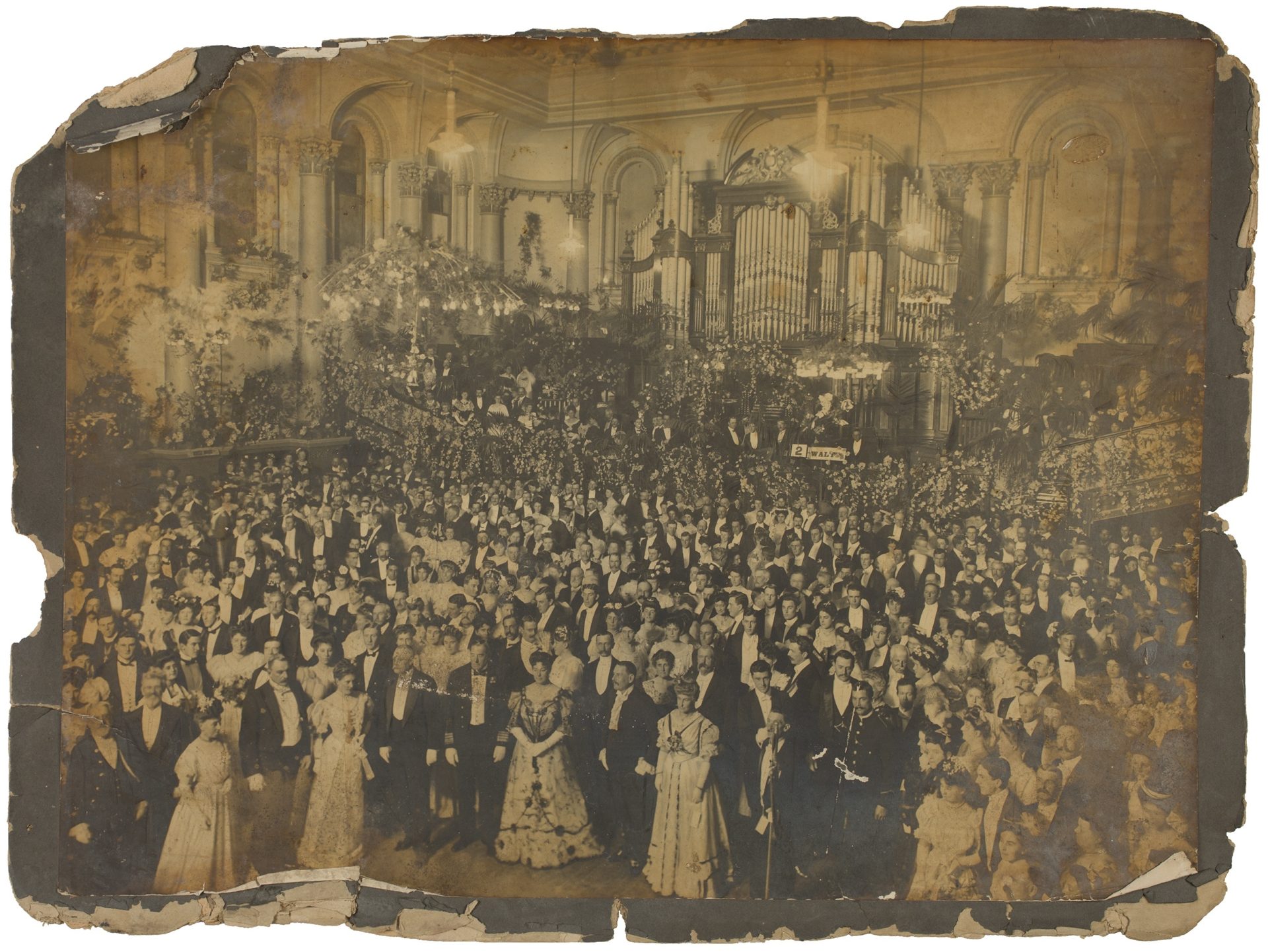 HP0825 Mayoral Ball Adelaide Town Hall
