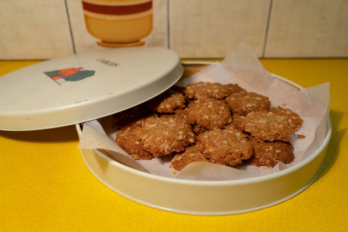 ANZAC cookies in a tin