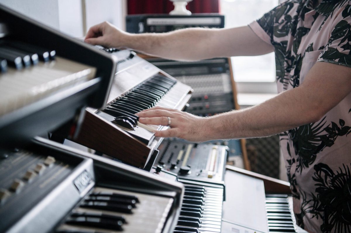 Luke Million at the keys