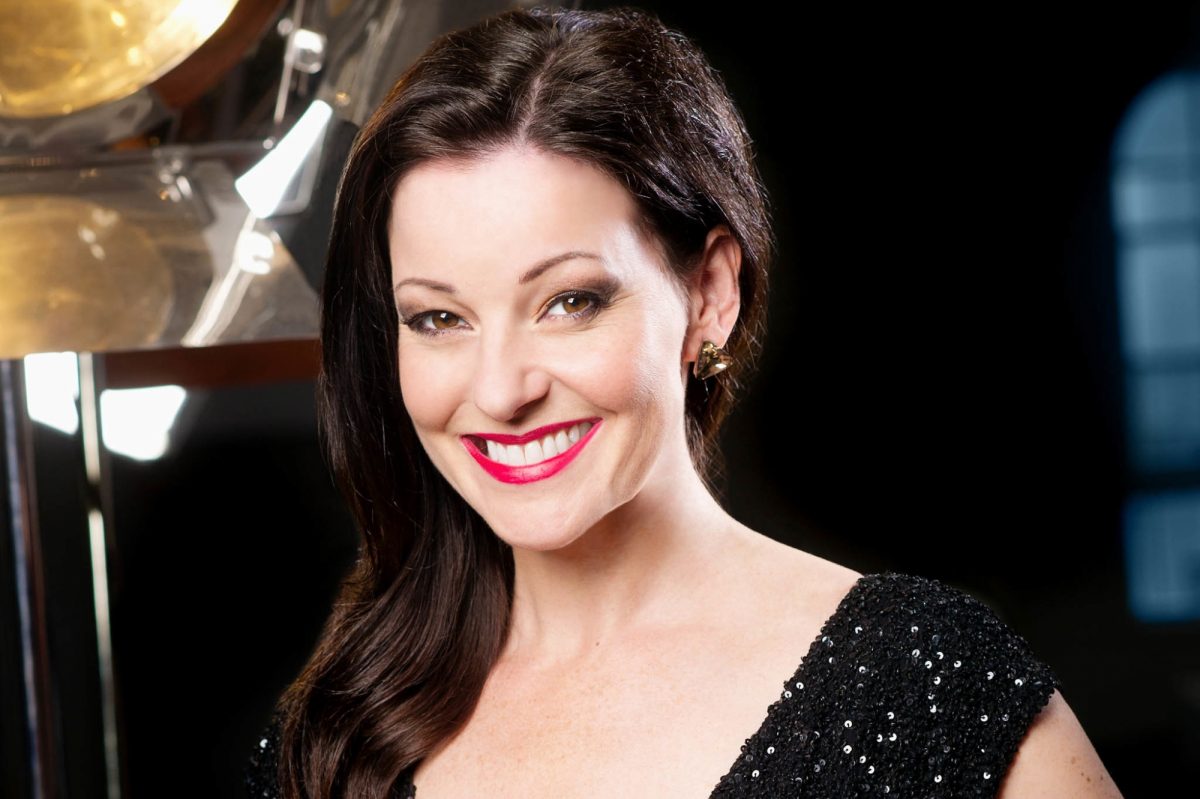 Ruthie Henshall HORIZONTAL photo credit Kurt Sneddon