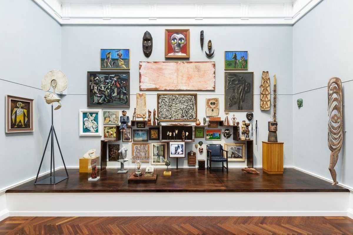 AGSA elder wing Installation view photo saul steed