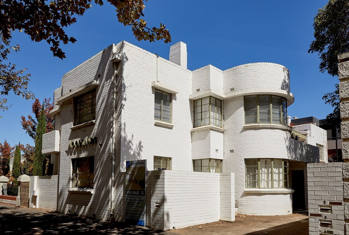 Art deco building credit ryan cantwell