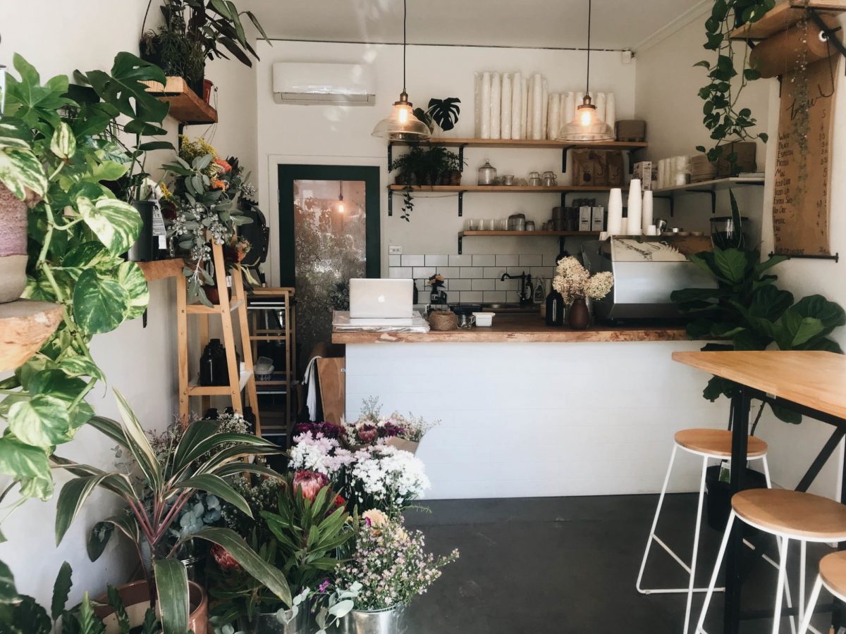 Irresistible aromas of coffee and budding blooms at Fleur & Brew