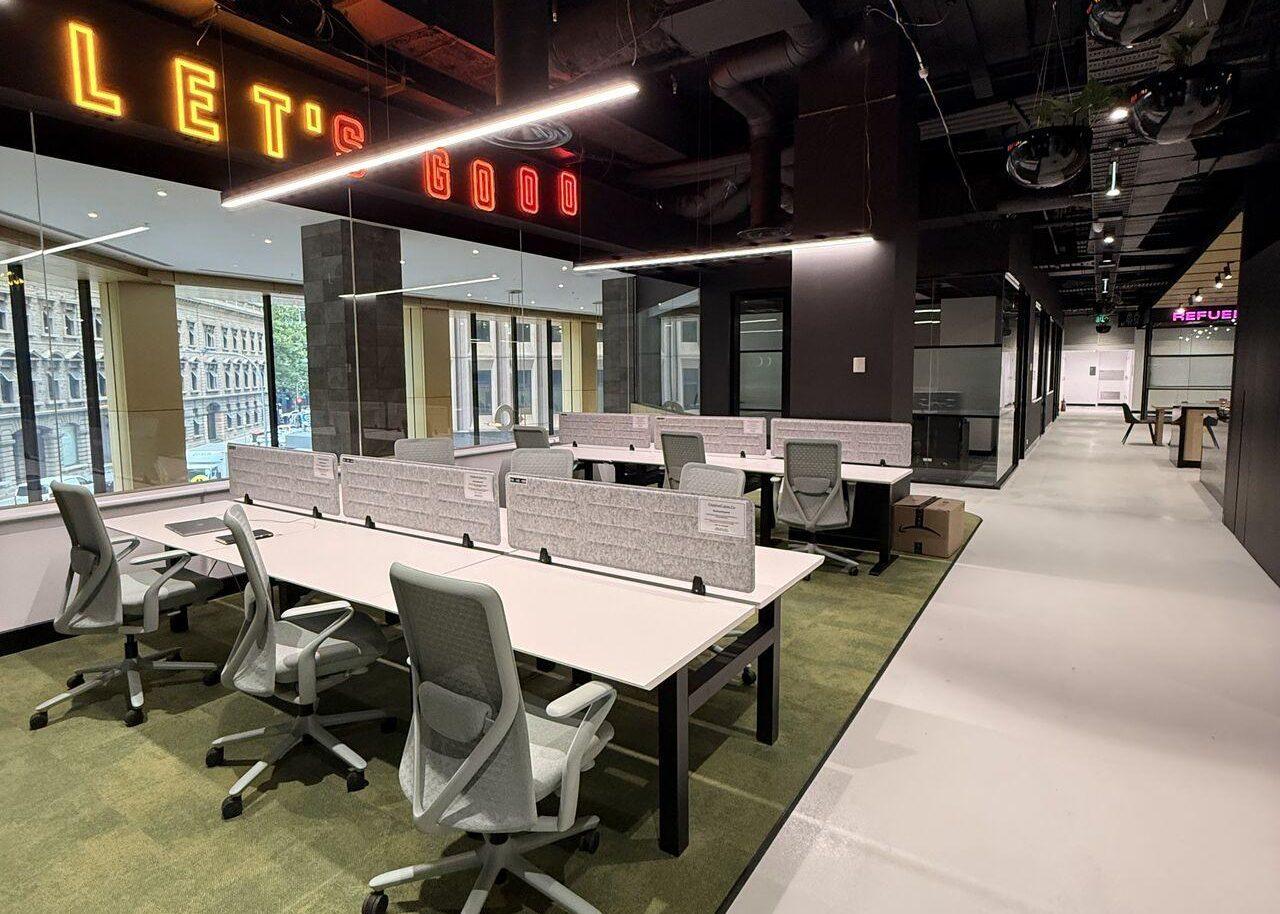 Hot Desks Cubes