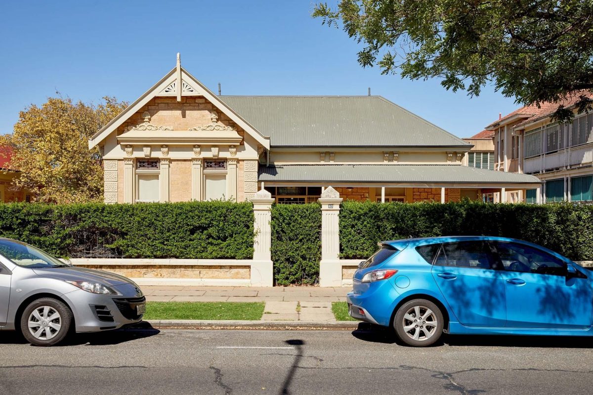 House & fence (Kimberley House) 6165 Barnard Street NORTH ADELAIDE