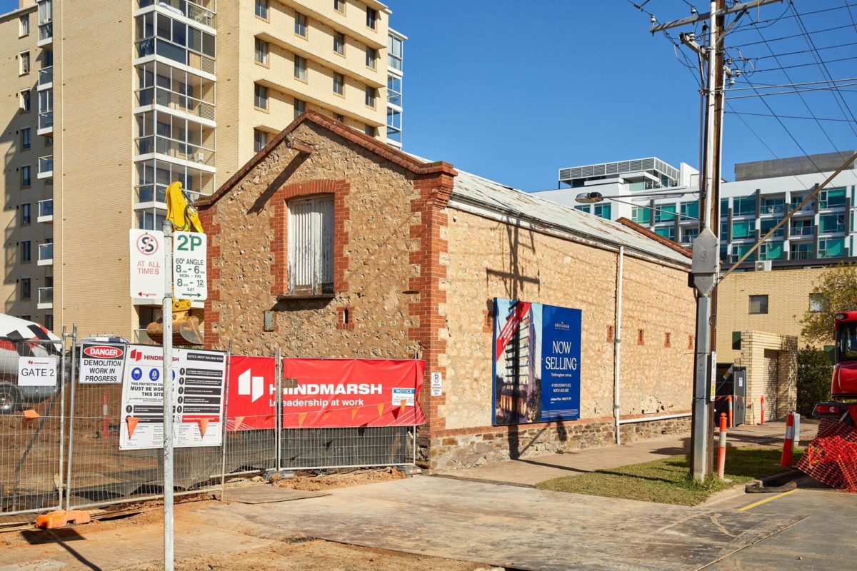 Dwelling ('Brougham House') & former Stable 4851 Brougham Place