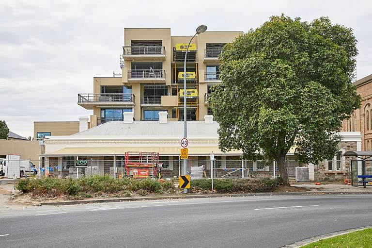 Three row cottages (including former Primitive Methodist Manse) 6280