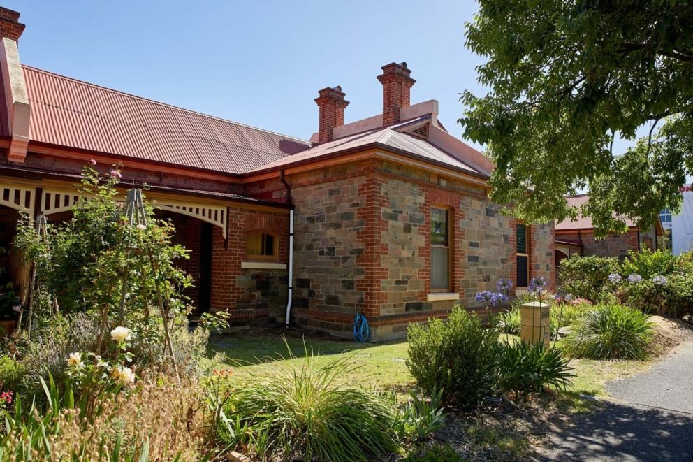 Dwelling ('Elder Mews') (former Adelaide Workmen's Homes) 226 Angas