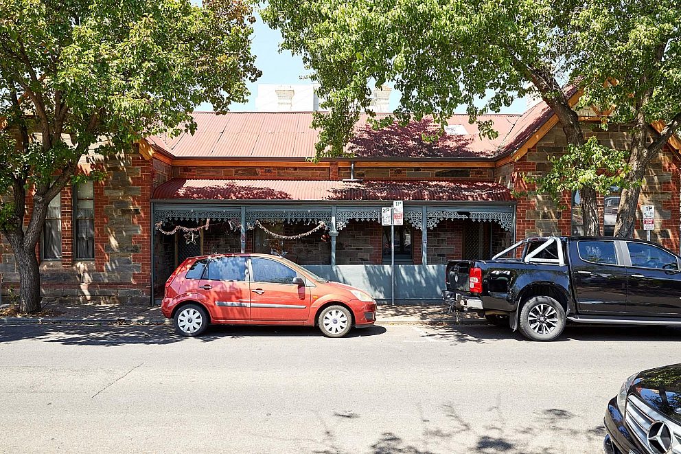 SemiDetached Houses 5456 Cardwell Street (also known as 24 Hume