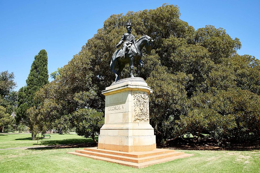 Statue of His Majesty King V and Pedestal Sir Edwin Smith Avenue Angas Gardens NORTH