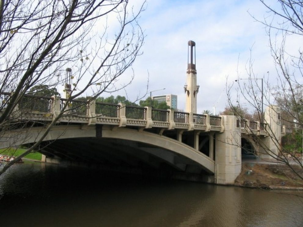 Adelaide Bridge over the River Torrens [Concrete Arch] King William
