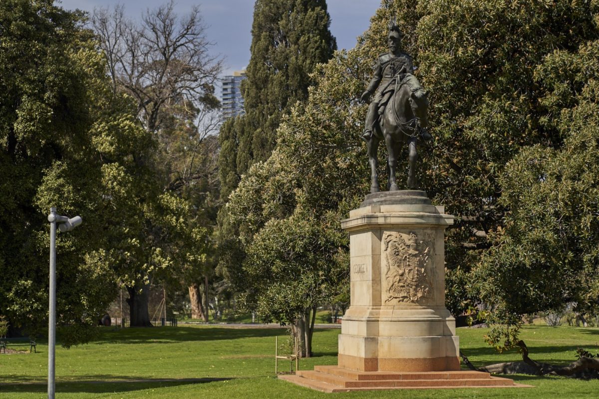 Statue of His Majesty King V and Pedestal Sir Edwin Smith Avenue Angas Gardens NORTH