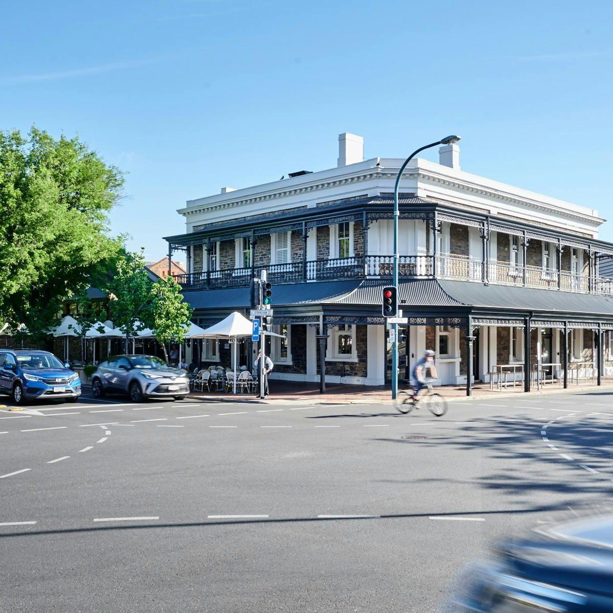 The lion hotel